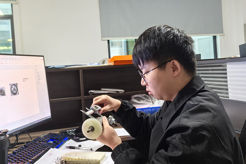 البحث والتطوير للمنتجات